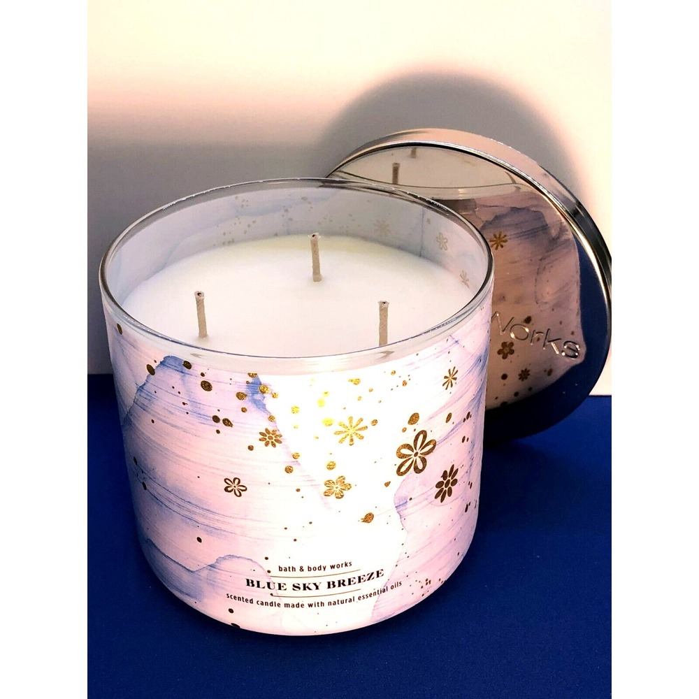 Bath & Body Works "BLUE SKY BREEZE" 3 Wick Scented Candle 14.5 oz